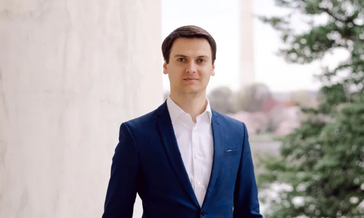 Alumni Spotlight: Ismail Ćidić's Journey from IUS to Global Advocacy