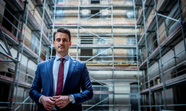 Bridging Cultures Through Education: Mustafa DİLLİOĞLU's Journey from IUS to Hungary