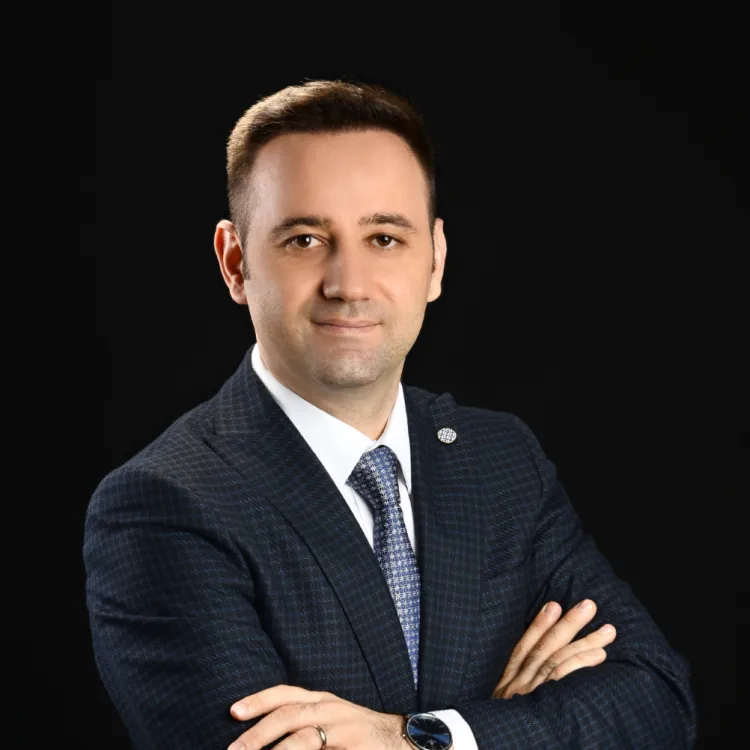 Alumni Success Story: Salih Yanbastıoğlu – From IUS to IT Leadership in Turkiye